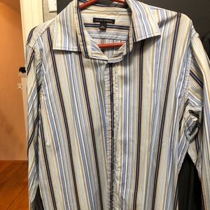 Men’s Banana Republic Casual button down shirt